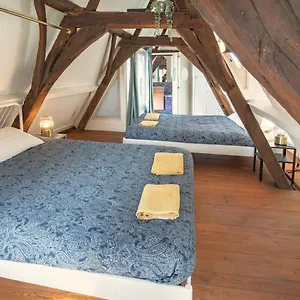 the-hendrik-house-in-old-town-antwerp.hotelsghent.com/