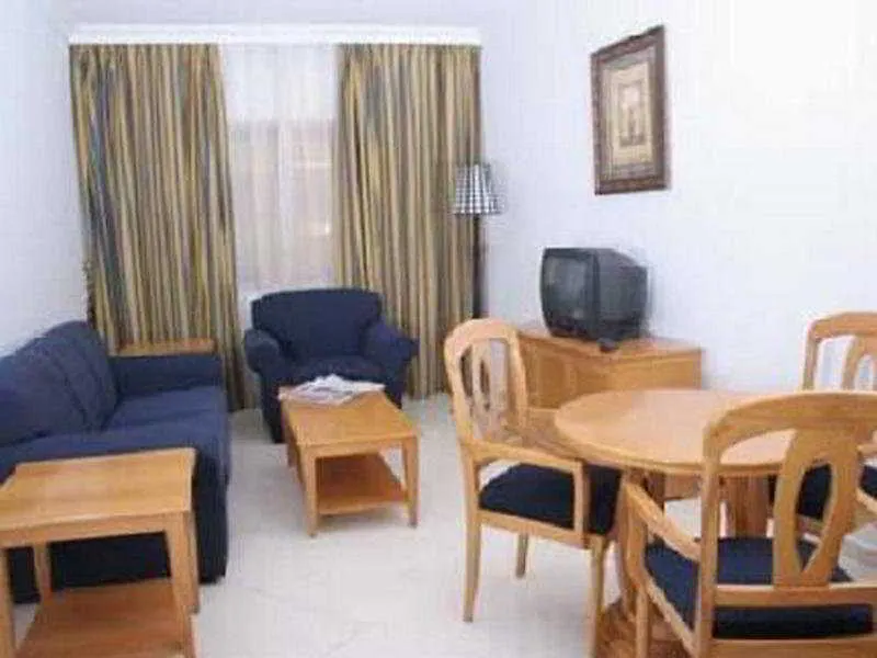 Apartahotel Dolphin Hotel apartamentos Dubái